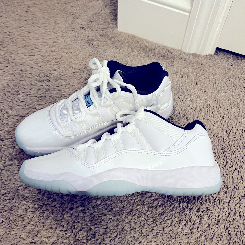 Jordan 11 Retro Low